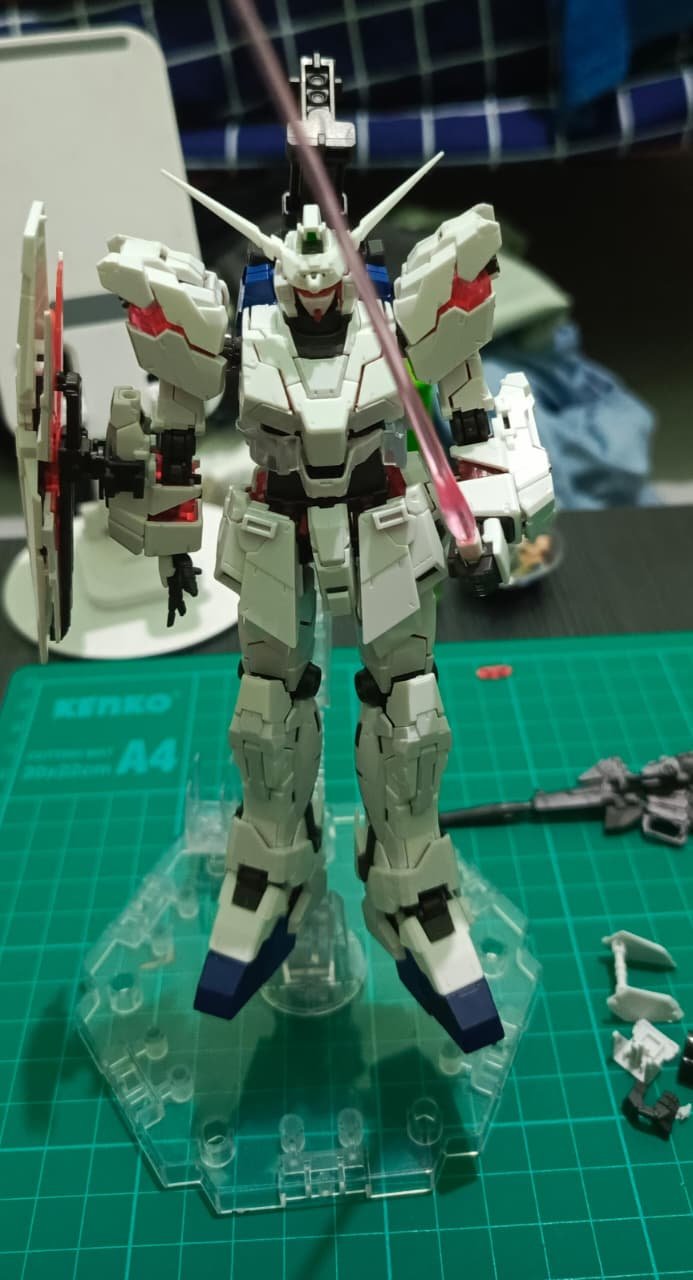 Gundam Unicorn RX-0 RG   1/44